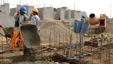 Por el ajuste de Milei, la construcción perdió más de 65 mil empleos y el NEA figura como la región más perjudicada