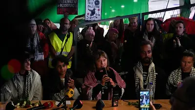 Greta Thunberg denuncia torturas en detención israelí tras ser interceptada flotilla de Gaza Greta Thunberg denuncia torturas en detención israelí tras ser interceptada flotilla de Gaza