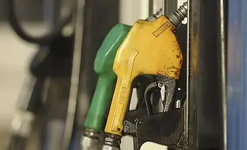 Caída de la actividad: las ventas de combustibles cayeron por séptimo mes consecutivo | Combustibles