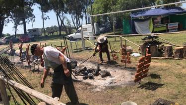 Escapada ideal: llega la primera Fiesta del Lechón a la Estaca a San Antonio de Areco, a menos de 2 horas de Buenos Aires