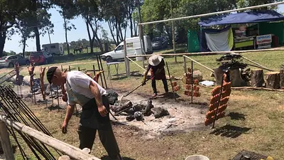 Fiesta del Lechón a la Estaca Fiesta del Lechón a la Estaca