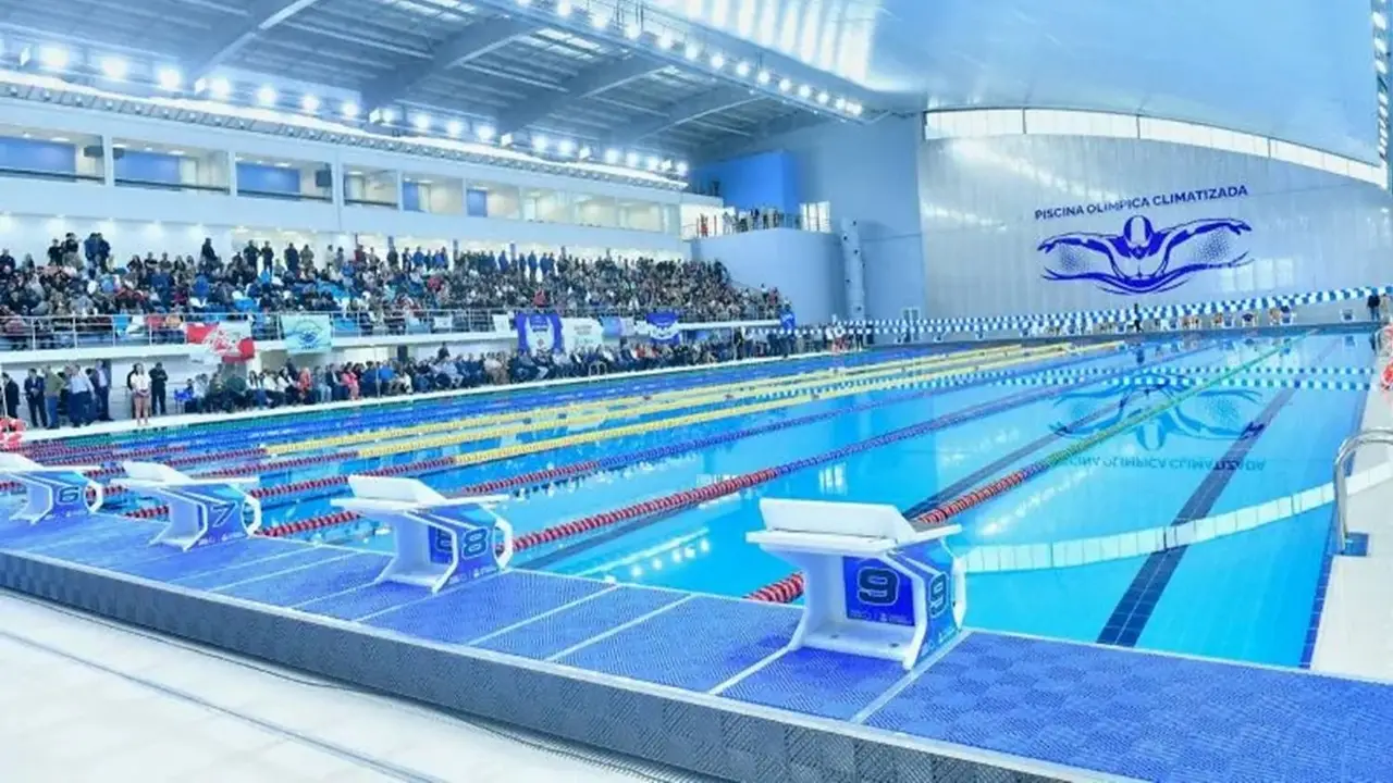 Formosa presentó su piscina olímpica apta para competiciones internacionales y fortalece su infraestructura deportiva