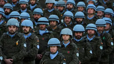 La ONU reducirá el personal de mantenimiento de la paz en todo el mundo por falta de fondos La ONU reducirá el personal de mantenimiento de la paz en todo el mundo por falta de fondos