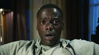 Actor llora, asustado para película de terror Actor llora, asustado para película de terror