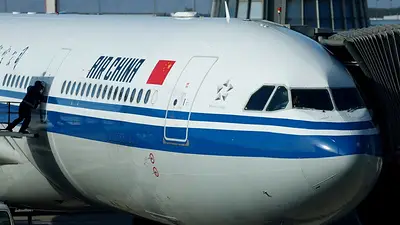 Trump propone prohibir a las aerolíneas chinas sobrevolar Rusia en rutas a EEUU Trump propone prohibir a las aerolíneas chinas sobrevolar Rusia en rutas a EEUU
