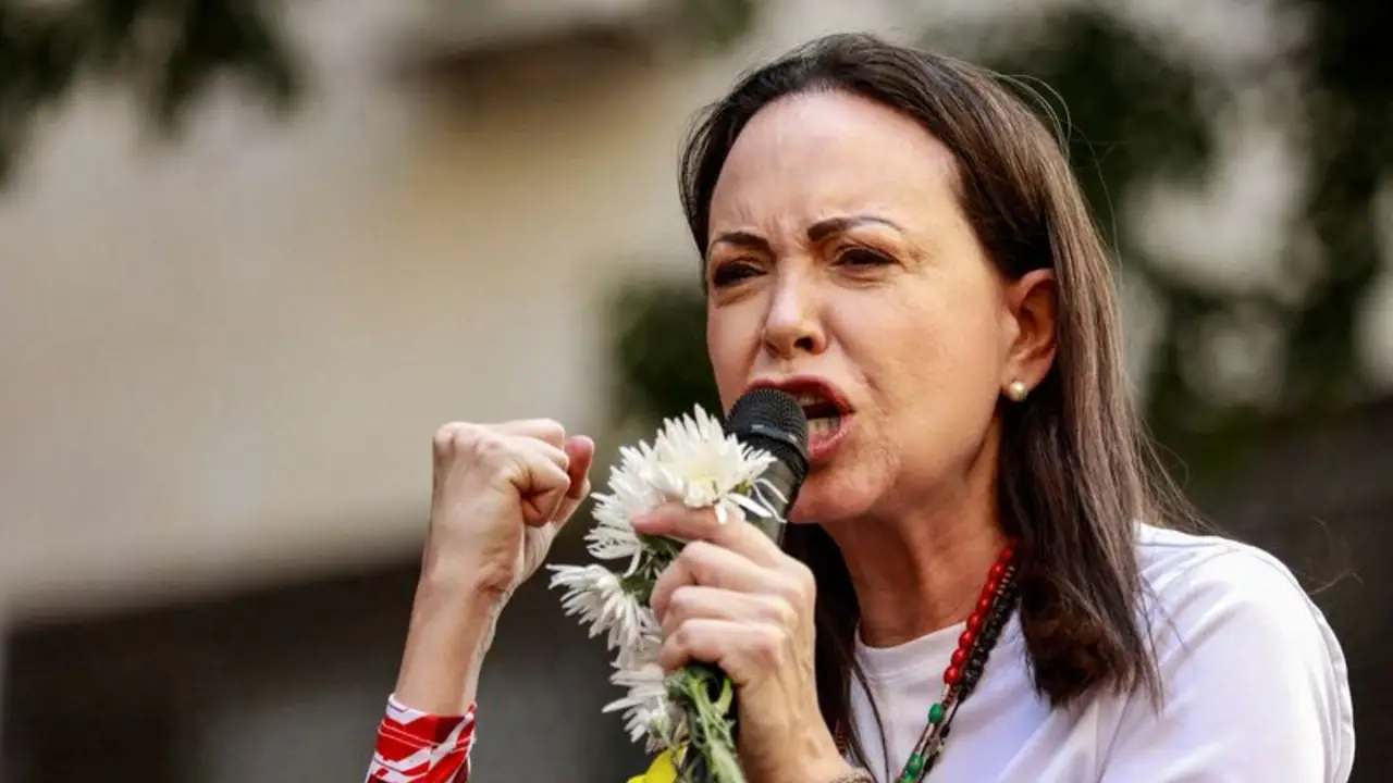 Tras recibir Premio Nobel de la paz, Machado dice: "Estamos en el umbral de la victoria"