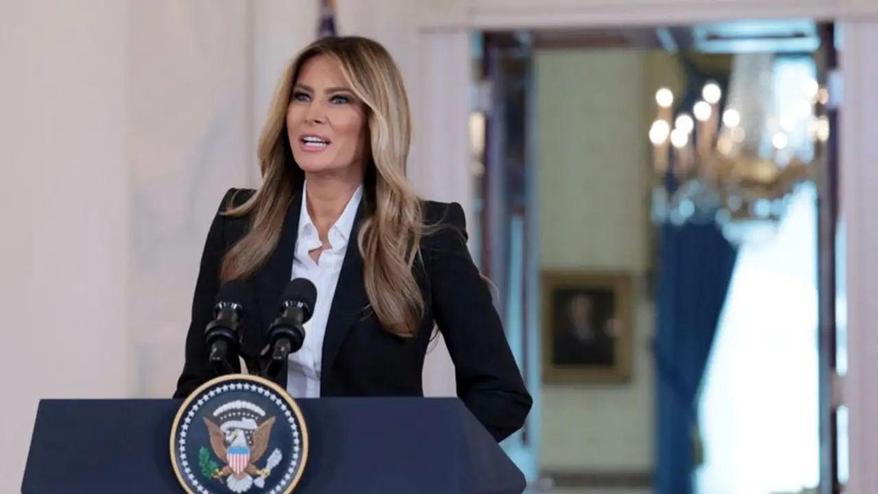 Melania Trump dice niños atrapados en guerra de Ucrania fueron devueltos tras conversación con Putin