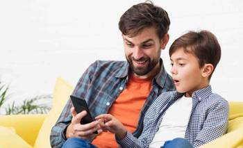 Cómo controlar los gastos en billeteras virtuales de tus hijos | Inteligencia artificial