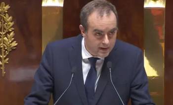 El premier Lecornu consiguió otra oportunidad pero no está a salvo | Francia