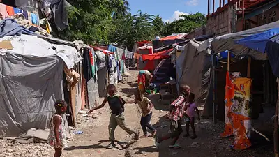 La ONU advierte de que hay más niños haitianos bajo fuego cruzado por el reclutamiento de bandas La ONU advierte de que hay más niños haitianos bajo fuego cruzado por el reclutamiento de bandas