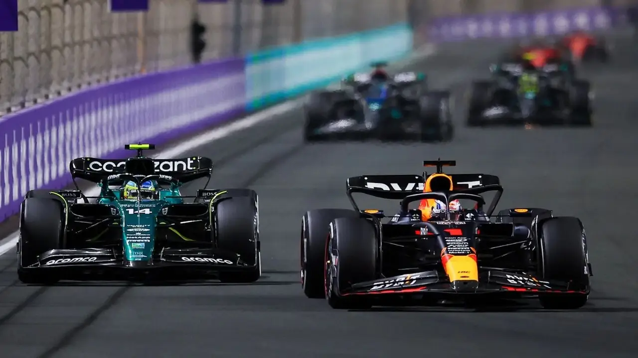 Max Verstappen vs. Fernando Alonso en la F1 2023