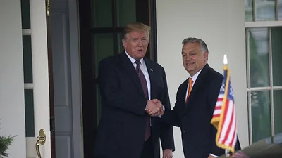 Orban espera reunirse con Trump para hablar del acuerdo económico, según medios Orban espera reunirse con Trump para hablar del acuerdo económico, según medios