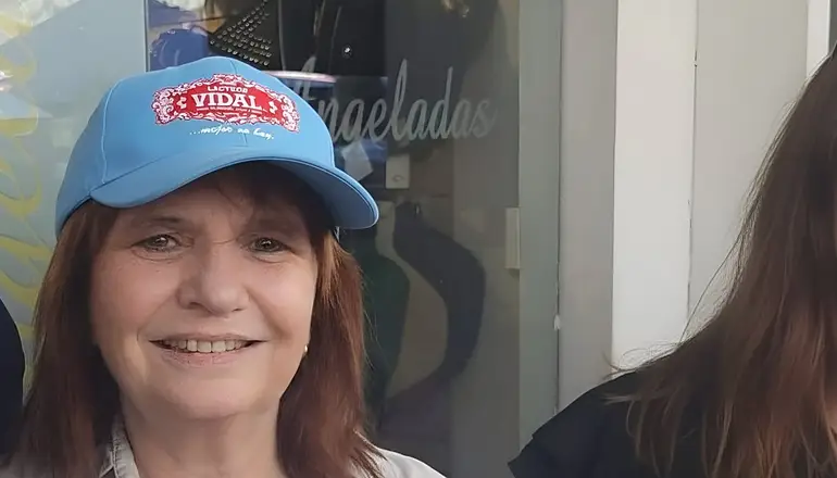 Lácteos Vidal: sociedades offshore y denuncia de vaciamiento complican a la firma que financió a Bullrich