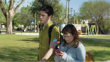 La Plata lanza una campaña para alertar sobre el uso excesivo del celular