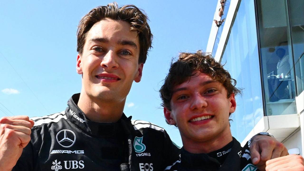 George Russell y Andrea Kimi Antonelli