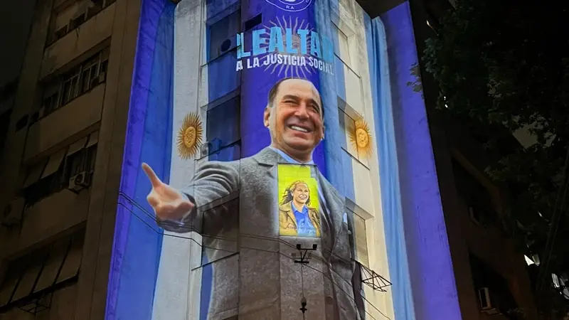 Un 17 de Octubre en plena campaña para reivindicar banderas con actividades diferenciadas Un 17 de Octubre en plena campaña para reivindicar banderas con actividades diferenciadas