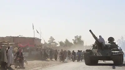 Un ataque suicida mata a 7 soldados paquistaníes cerca de la frontera afgana, según fuerzas de seguridad Un ataque suicida mata a 7 soldados paquistaníes cerca de la frontera afgana, según fuerzas de seguridad
