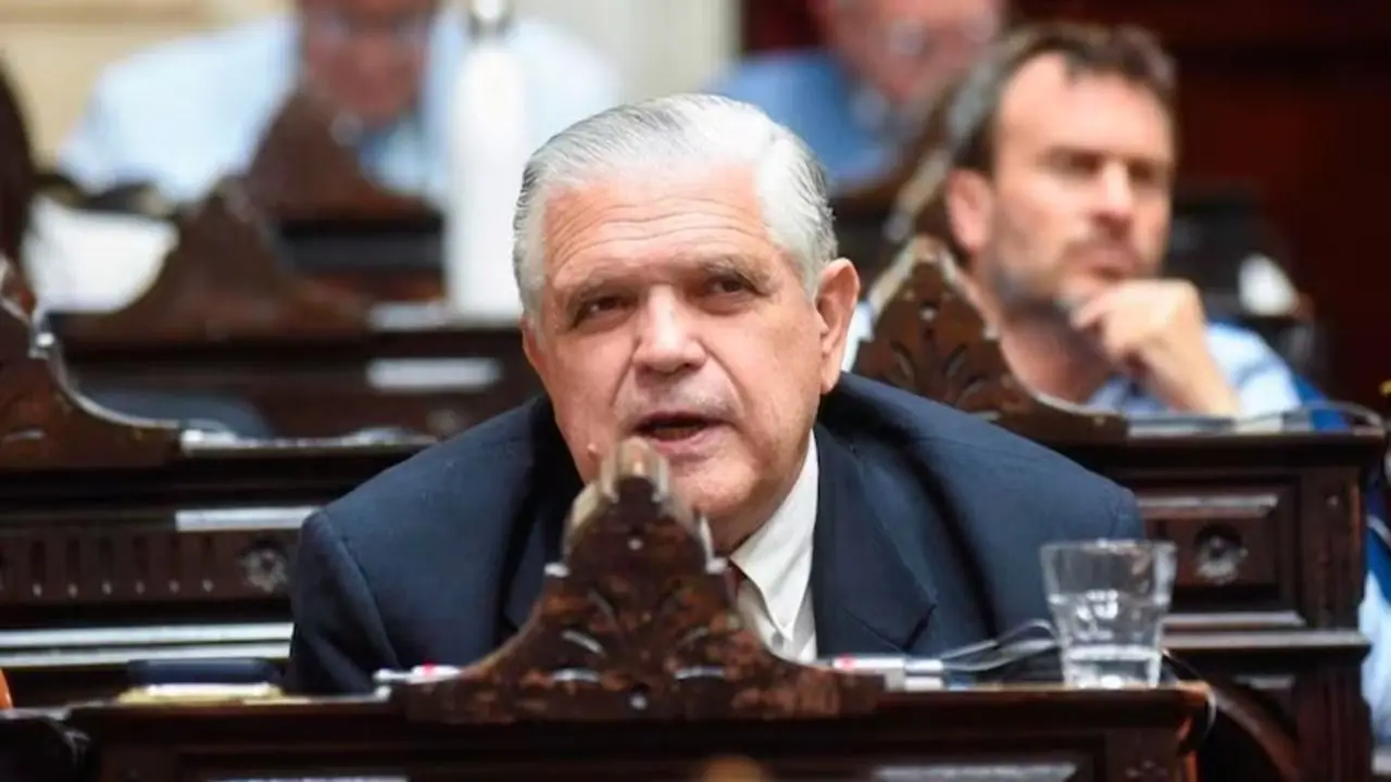 López Murphy, durísimo con la política cambiaria: “Vendieron dólares para maquillar"