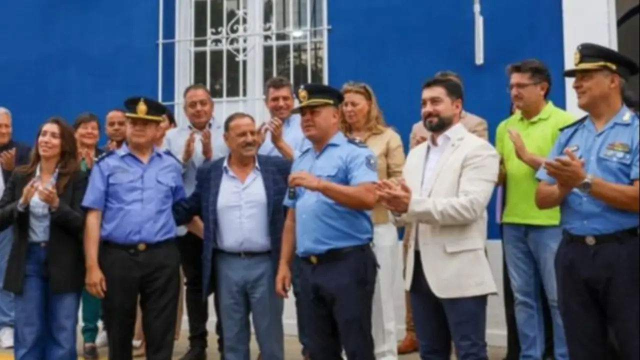 El gobernador Quintela reforzó el equipamiento de la Policía de La Rioja, y destacó la vocación de servicio de los oficiales