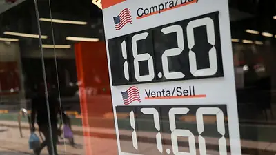 Peso mexicano y bolsa inician semana con pie izquierdo atentos a tensiones EEUU-China Peso mexicano y bolsa inician semana con pie izquierdo atentos a tensiones EEUU-China