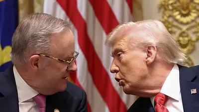 Trump firma un acuerdo sobre minerales críticos con Australia para contrarrestar a China Trump firma un acuerdo sobre minerales críticos con Australia para contrarrestar a China