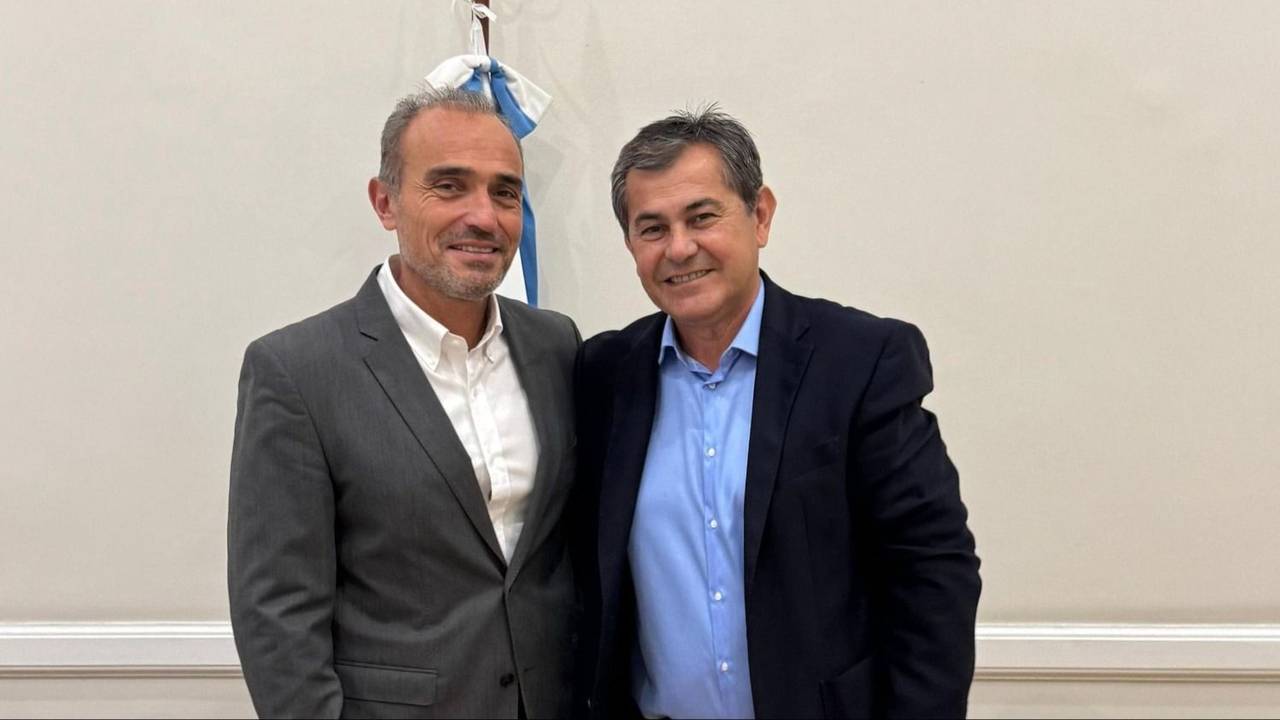 La Casa Rosada hace campaña con decomisos de la Aduana y beneficia al intendente libertario Basualdo