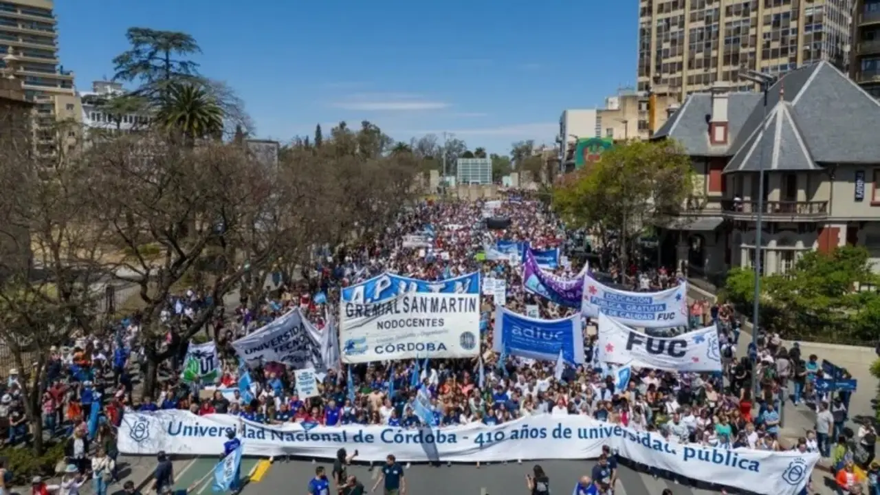 Paro docente universitario: Córdoba se suma al reclamo contra Milei por la Ley de Financiamiento