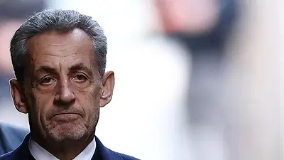 El expresidente francés Sarkozy estará protegido en prisión por agentes de policía El expresidente francés Sarkozy estará protegido en prisión por agentes de policía