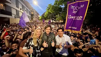 Protestas, agresiones a jubilados y ataques a periodistas: el acto de cierre de Milei en Córdoba Protestas, agresiones a jubilados y ataques a periodistas: el acto de cierre de Milei en Córdoba