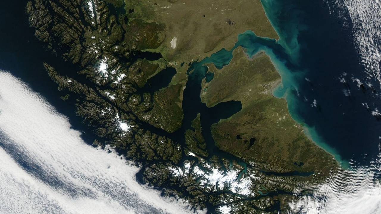 Por qué Tierra del Fuego se llama así. Origen del nombre la provincia de Tierra del Fuego. Curiosidades sobre Tierra del Fuego.