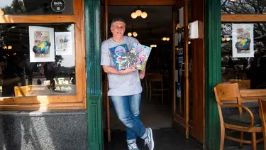 El docente argentino que estaba a cargo del segmento más recordado de Art Attack y hoy revela todos los secretos