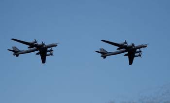 Japón moviliza aviones de combate tras vuelo cercano de bombarderos rusos con capacidad nuclear | Ucrania