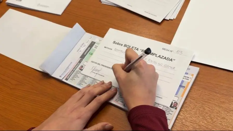 Sobre de boleta reemplazada.