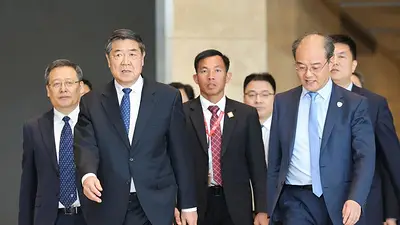 Trump confía en un acuerdo comercial después de que EEUU y China alcanzaron un consenso inicial Trump confía en un acuerdo comercial después de que EEUU y China alcanzaron un consenso inicial