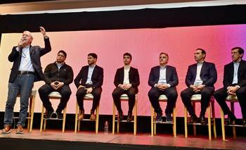 Provincias Unidas fracasó y los gobernadores mirarán de nuevo a la Casa Rosada | Elecciones 2025