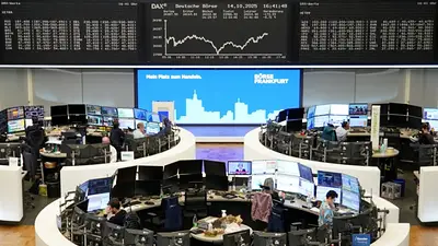 Las bolsas europeas alcanzan máximos históricos ante el optimismo comercial entre EEUU y China Las bolsas europeas alcanzan máximos históricos ante el optimismo comercial entre EEUU y China