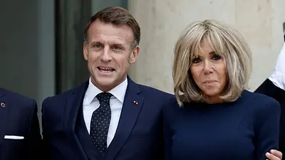 Diez personas enfrentan juicio en París por acoso sexista en Internet a primera dama de Francia Diez personas enfrentan juicio en París por acoso sexista en Internet a primera dama de Francia