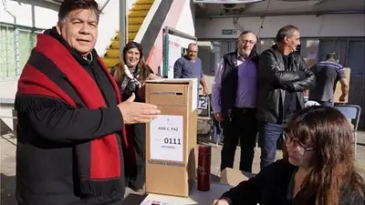 Contundente: Mario Ishii volvió a imponerse en José C. Paz y mantiene su invicto electoral Contundente: Mario Ishii volvió a imponerse en José C. Paz y mantiene su invicto electoral
