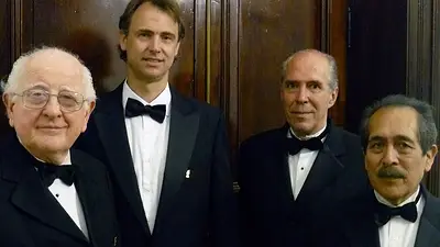 Los integrantes de Opus Cuatro Los integrantes de Opus Cuatro