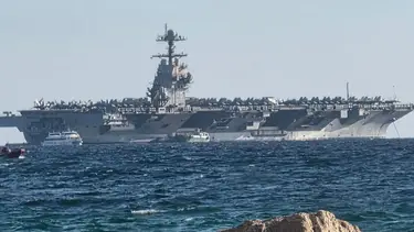 Crece la tensión en el Caribe: Estados Unidos desplegó a su portaaviones más grande