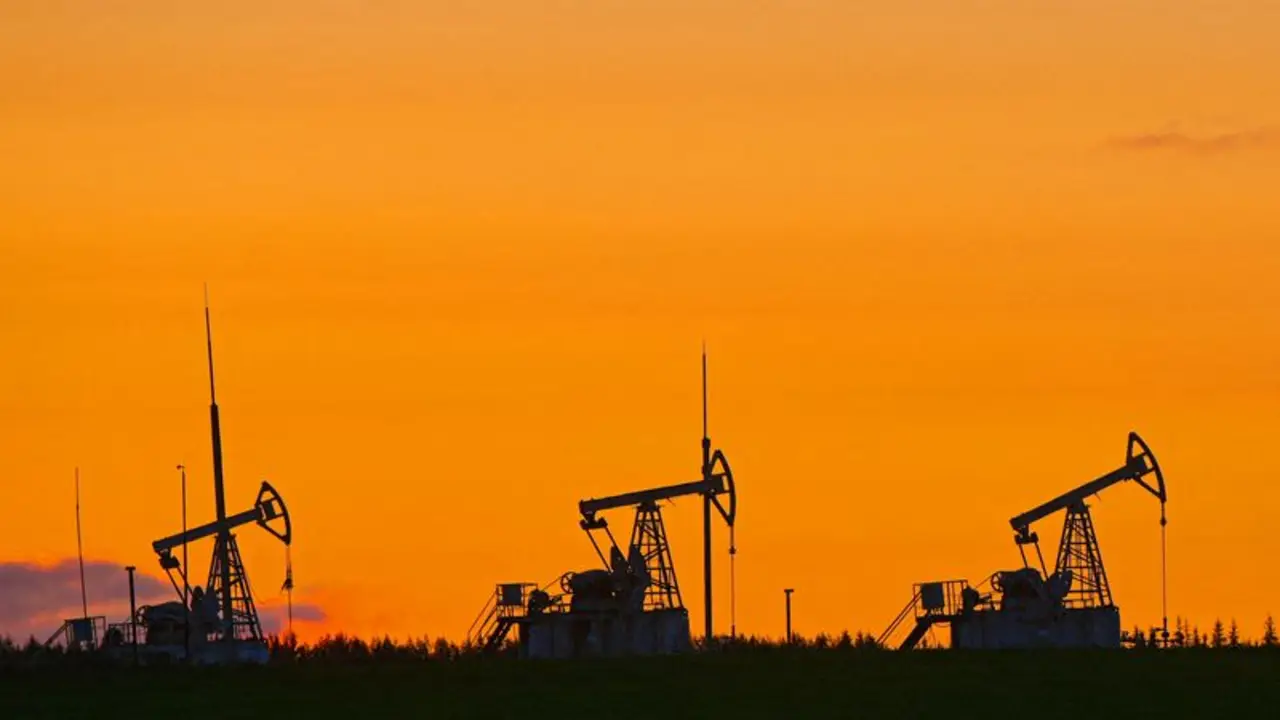 El Kremlin dice que ofrece energía de primera a buen precio ante la presión de EEUU