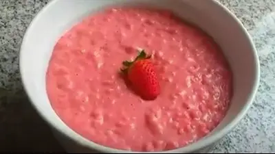 Qué es el arroz con leche de frutillas. Qué es el arroz con leche de frutillas.