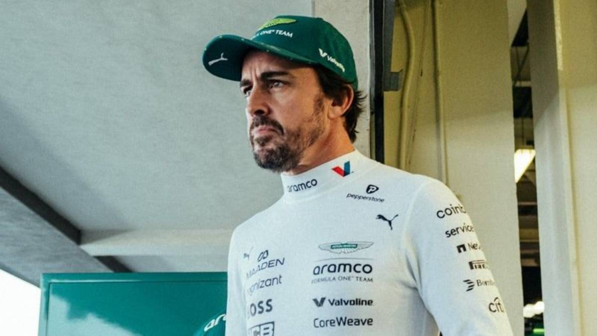 Fernando Alonso apuntó a la doble vara en las sanciones de la F1 con una frase filosa: "Tres minutos"