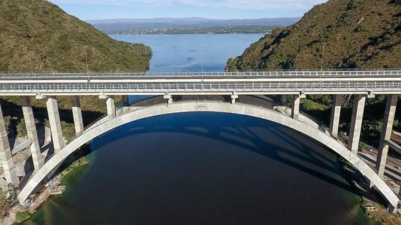 Cuál es el puente más vanguardista de Argentina. 