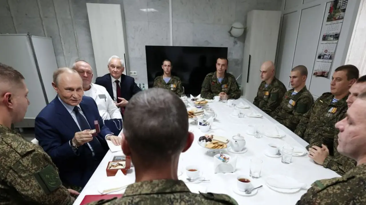 Putin dice que Rusia probó el supertorpedo Poseidón con capacidad nuclear