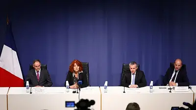 Joyas robadas del Louvre siguen sin ser recuperadas, según fiscal de París Joyas robadas del Louvre siguen sin ser recuperadas, según fiscal de París