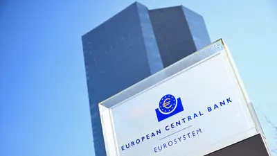 Las bolsas europeas retroceden con la mirada en los resultados y la decisión del BCE Las bolsas europeas retroceden con la mirada en los resultados y la decisión del BCE