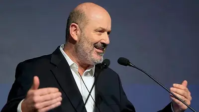 Milei va por todo: Sturzenegger anticipó que la Ley Bases 2 reformará la Justicia Milei va por todo: Sturzenegger anticipó que la Ley Bases 2 reformará la Justicia
