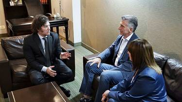 Milei se reúne con Macri en Olivos tras recibir a los gobernadores