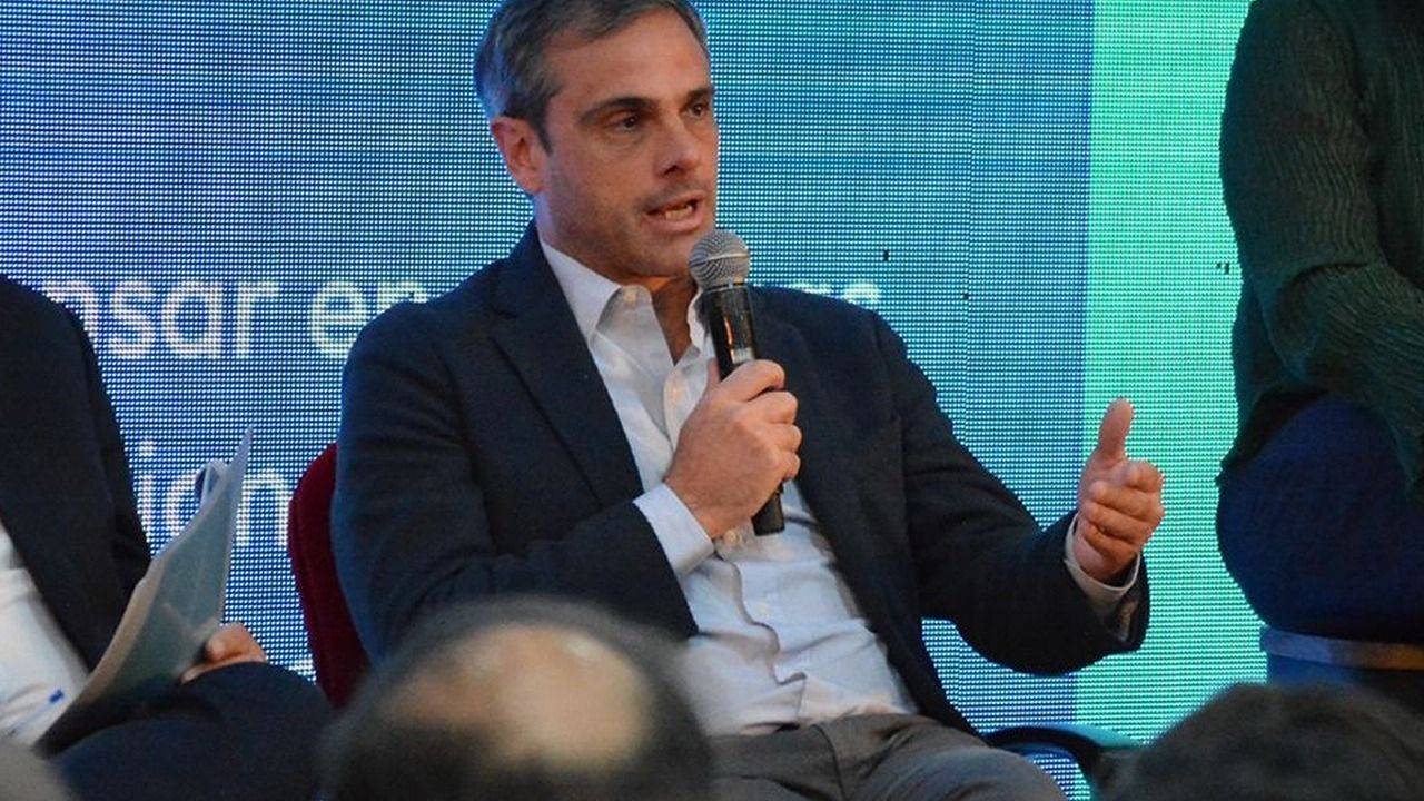 Michel advirtió que el Presupuesto 2026 eleva la presión fiscal y posterga la reforma tributaria